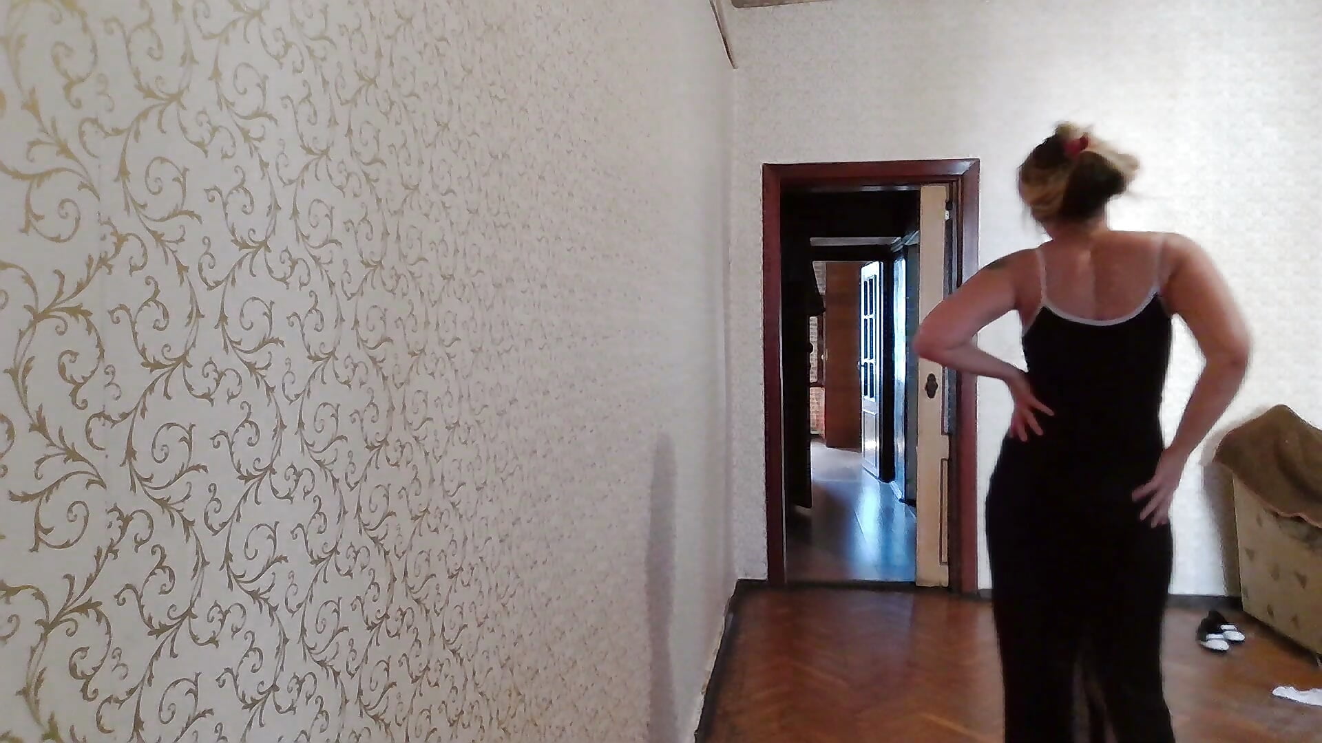 I'm waiting for you, separate me – video od webkamerové modelky _bellaforever__