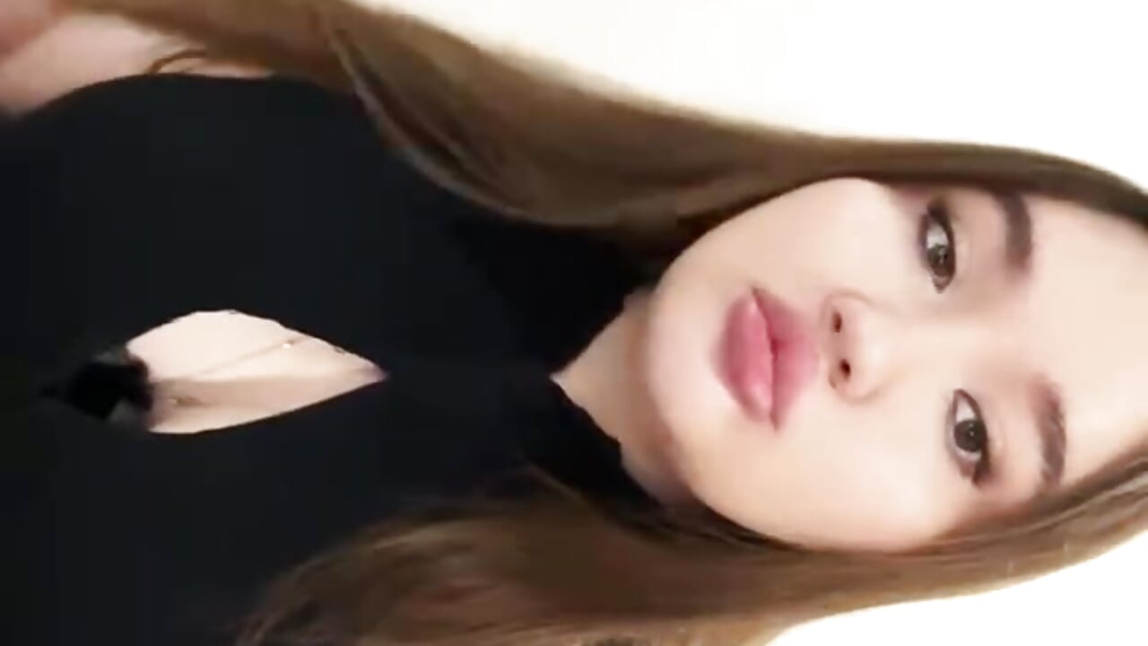 You very cute, Lili 🐈💠 - video av SitoraSi cam-modell