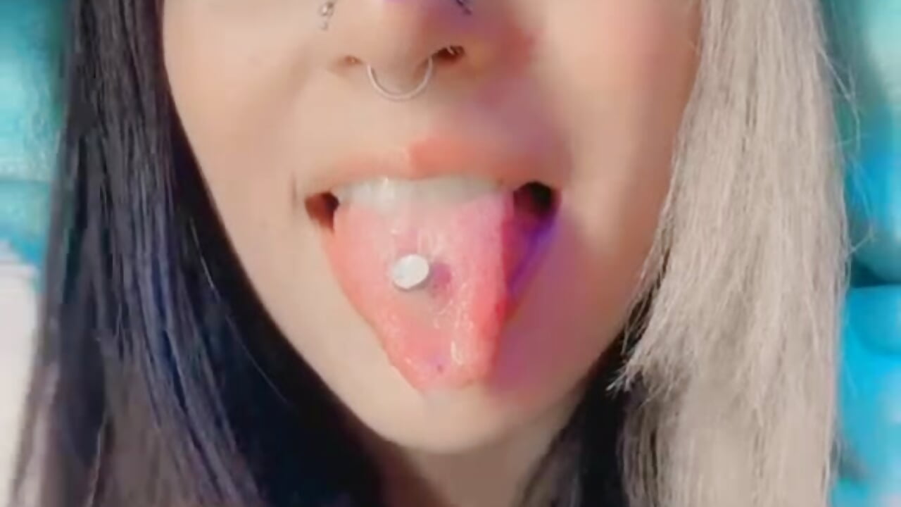 Hypnotic Anime🍭 - video av cristaal_moon_ cam model