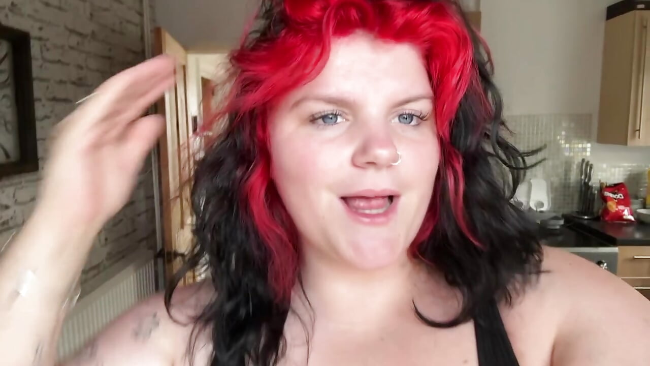 classic red and black — filmik EmilyMaeUkx, modela(-lki) na kamerkach