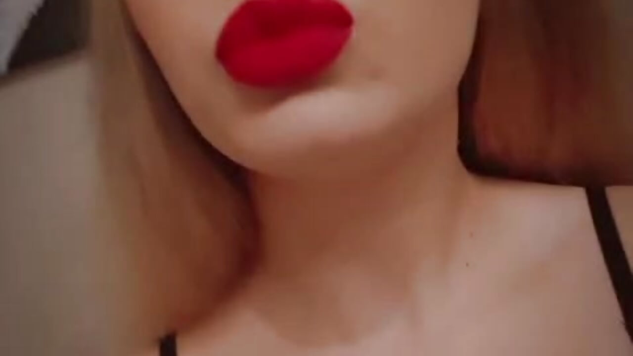 A Bit Of Me – video od webkamerové modelky lilyandersonn