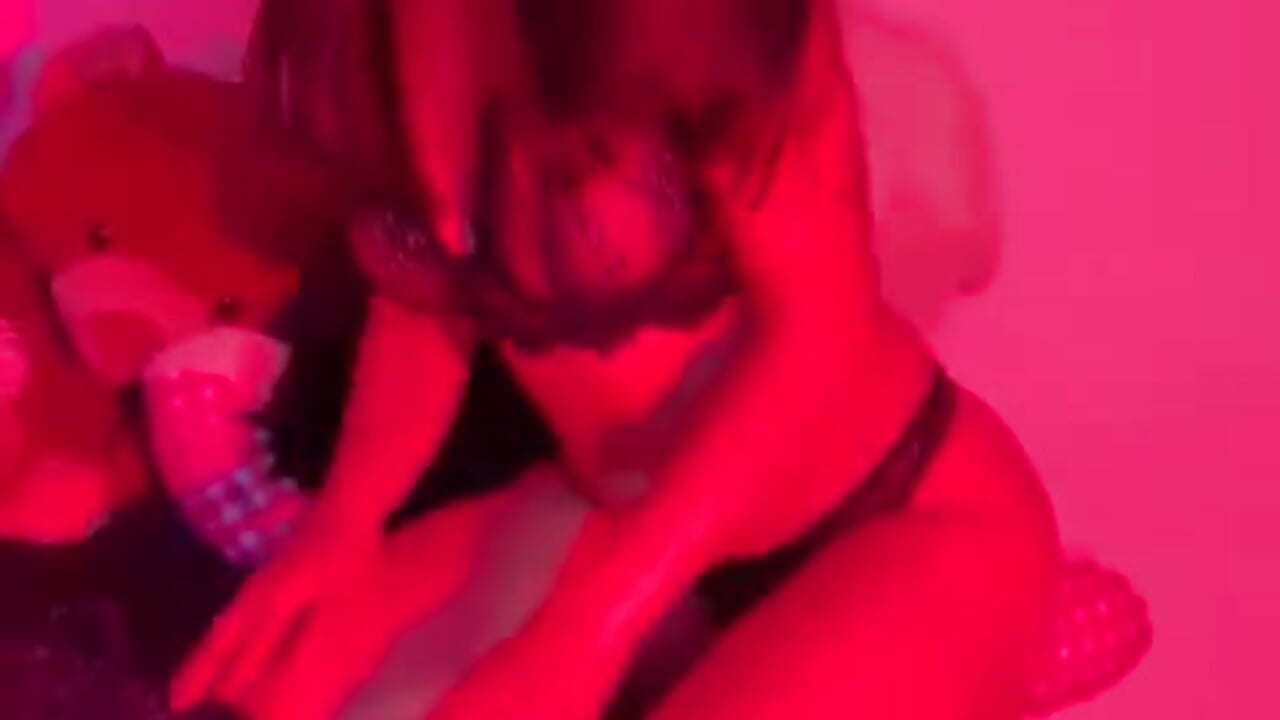 Bienvenidos 💋 - video by Miaa-Jones
