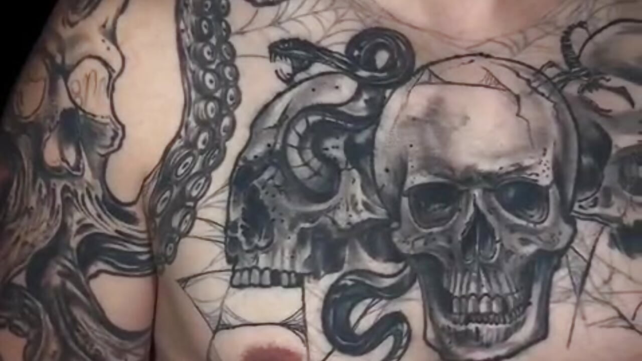 Tattocalaca - видео от уебкам модела spicyspy