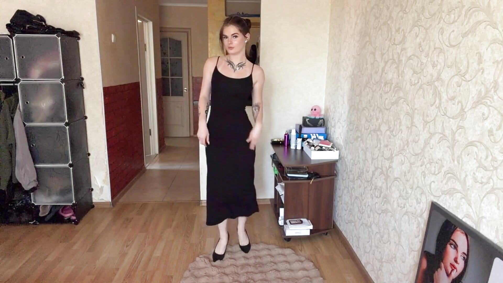 Temptation that's hard to resist - video av AkilahUrquidez cam model