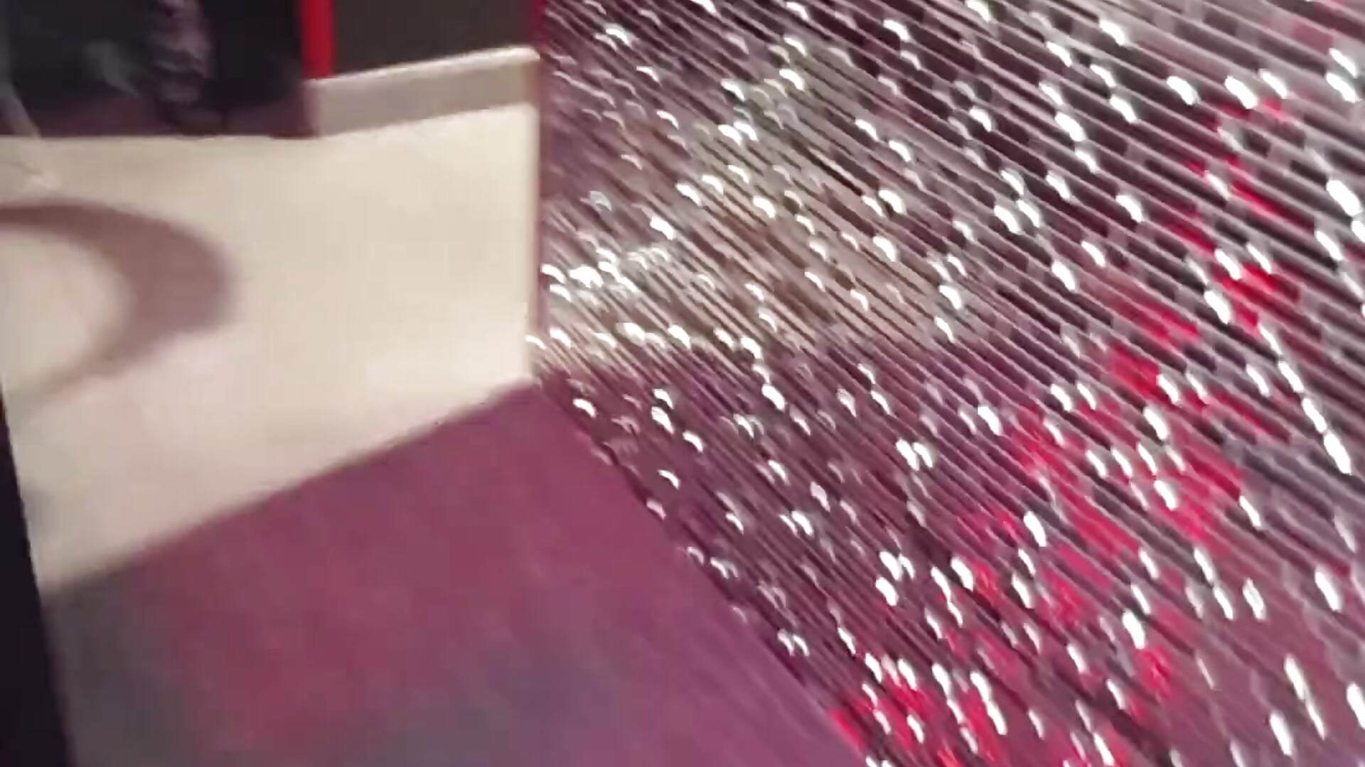 Gitana loft erotico en el tacón rojo en varias posturas - video oleh GitanayGitano kamera model