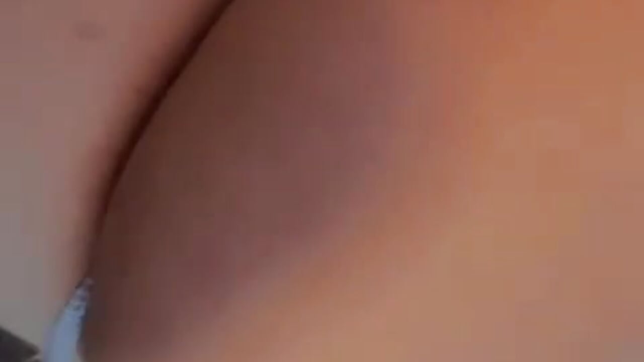 Ass Closeup — filmik ShinyDay_, modela(-lki) na kamerkach