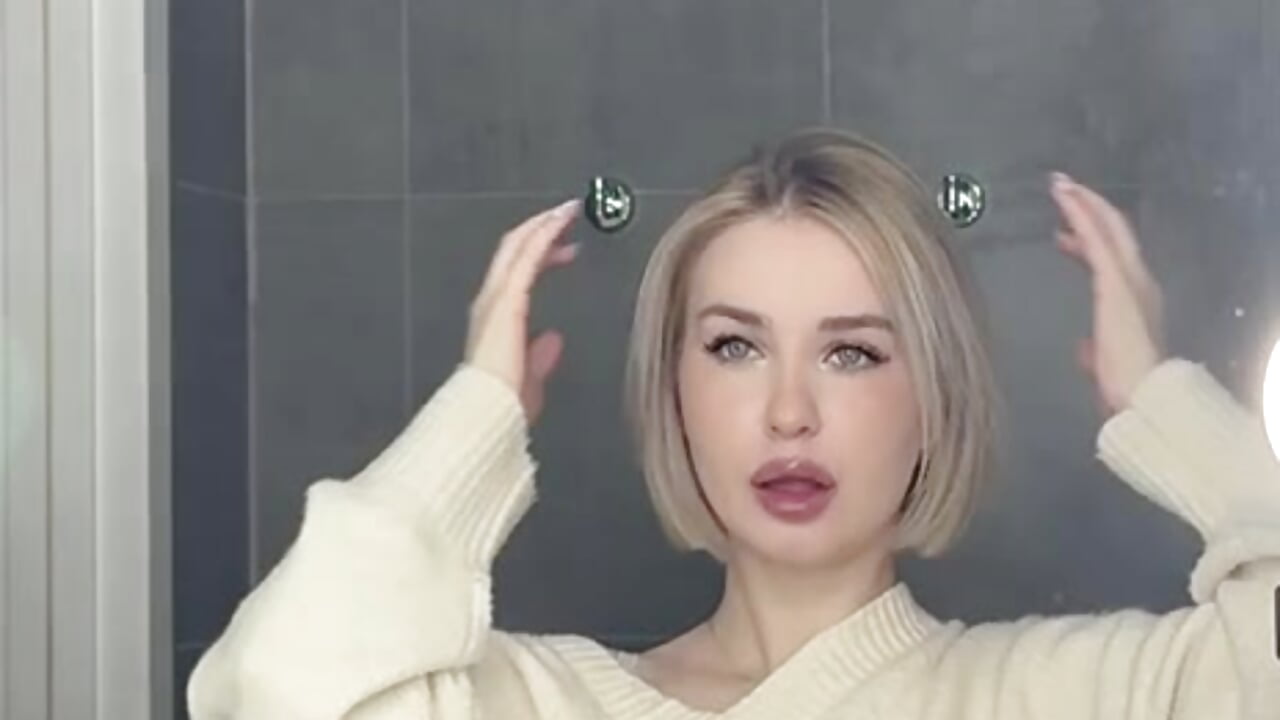 💓 - video by Eva_kiki cam model