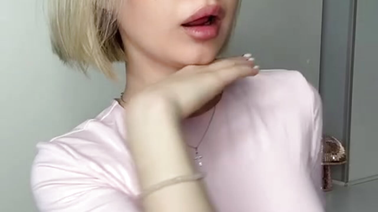 shy shy! - video oleh Eva_kiki kamera model