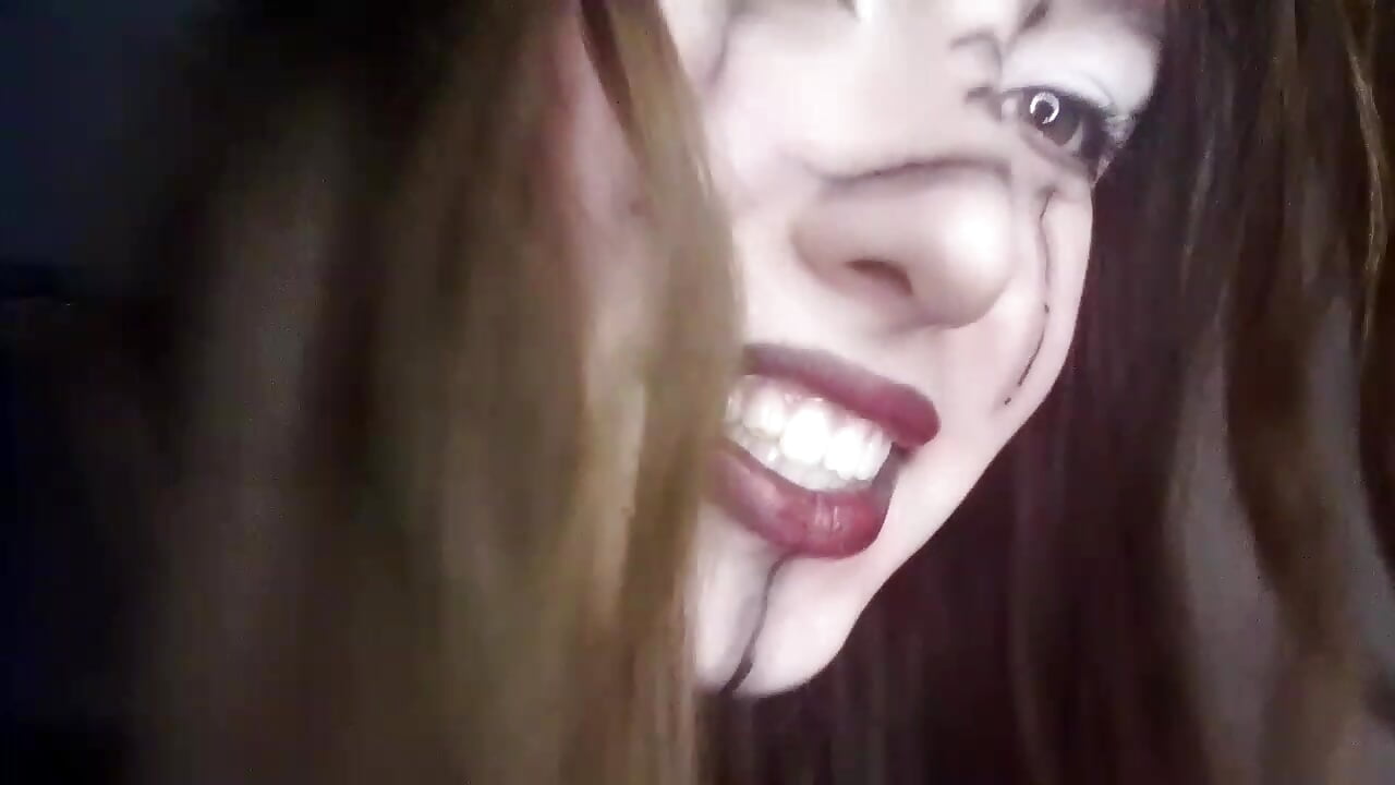 video5379952571286855588 - video by AlizaTewes cam model