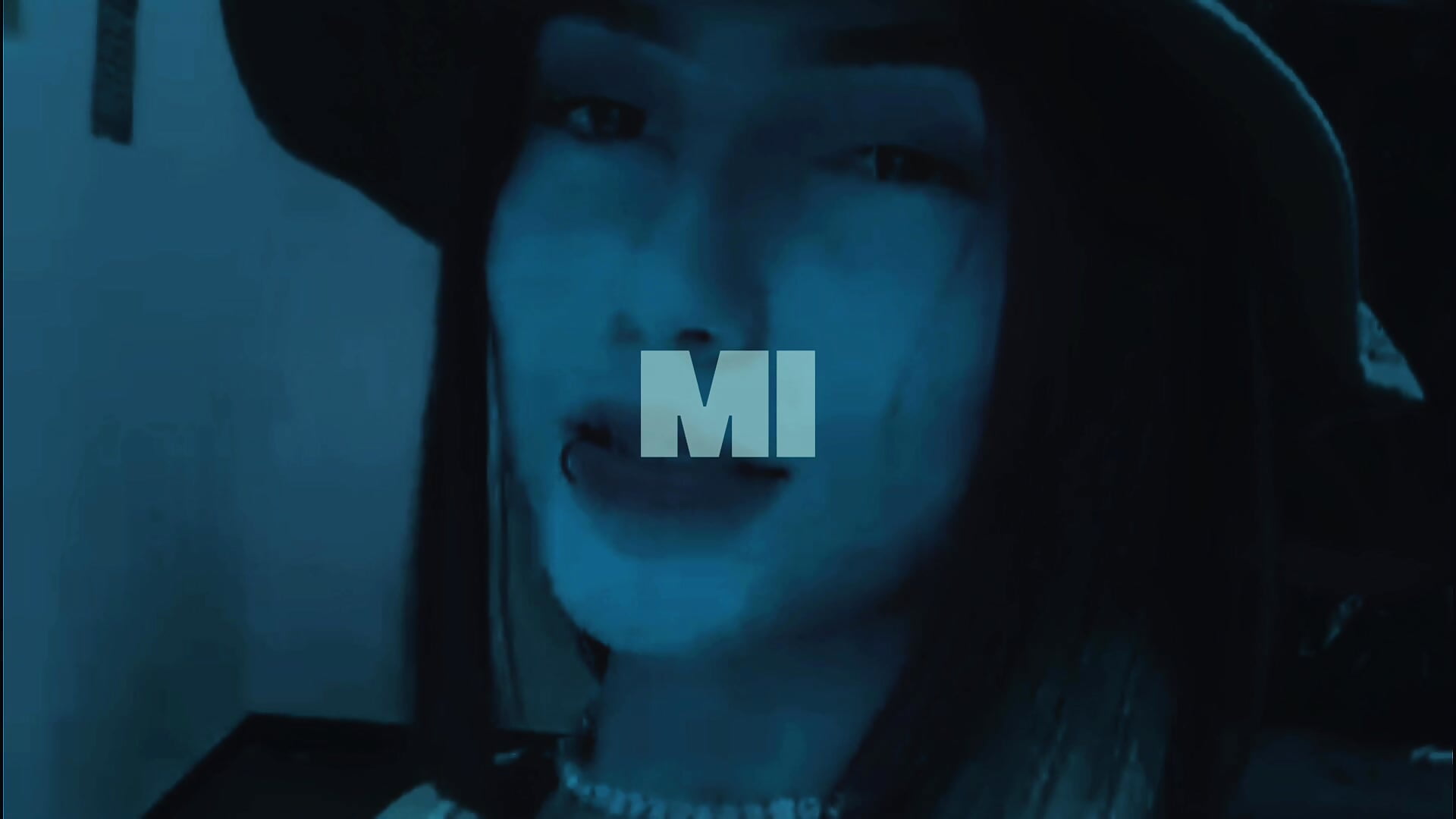 Hola hola❤️‍🔥 - video od modelky/modela ___NinaRose