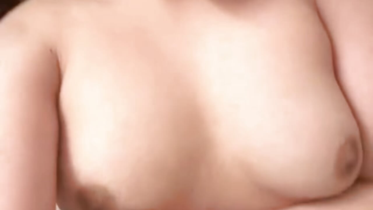 I'm waiting for you - vidéo du modèle de showcams HeidiWillis
