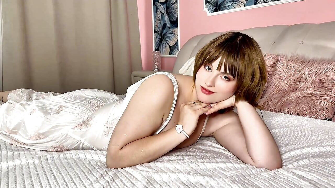 𝚃𝚎𝚗𝚍𝚎𝚛𝚗𝚎𝚜𝚜 - video av BEATRICE_LOWRY cam model