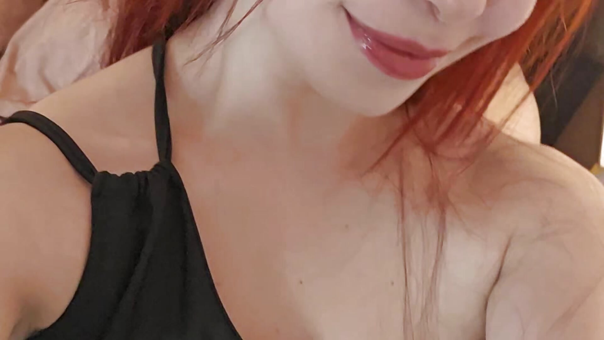 Iris - clip cu cute_cousins model videochat