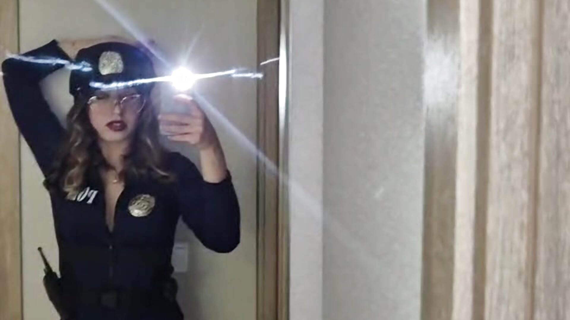 Officer Amelia 👮‍♀️ - video by lunar_amelia