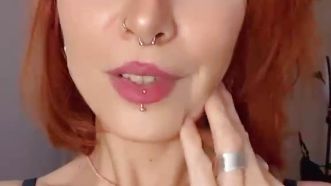 🤗 - 視頻由 IslaReign 主播提供