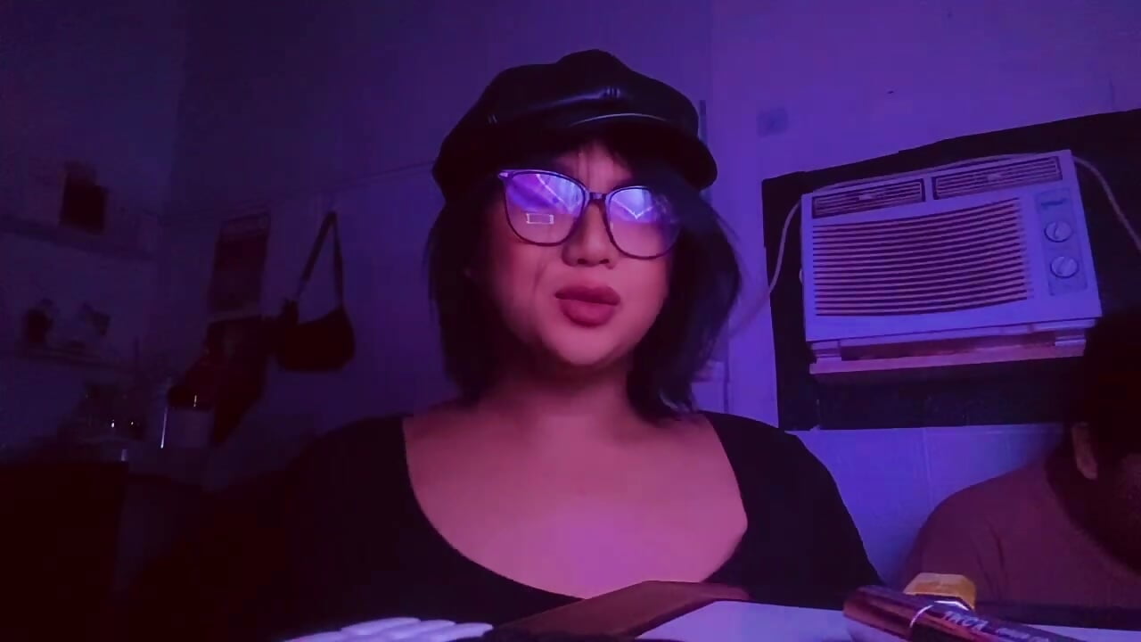 37300431-424b-485f-964f-a6c0057cce21 - video by AsianHotPrecious