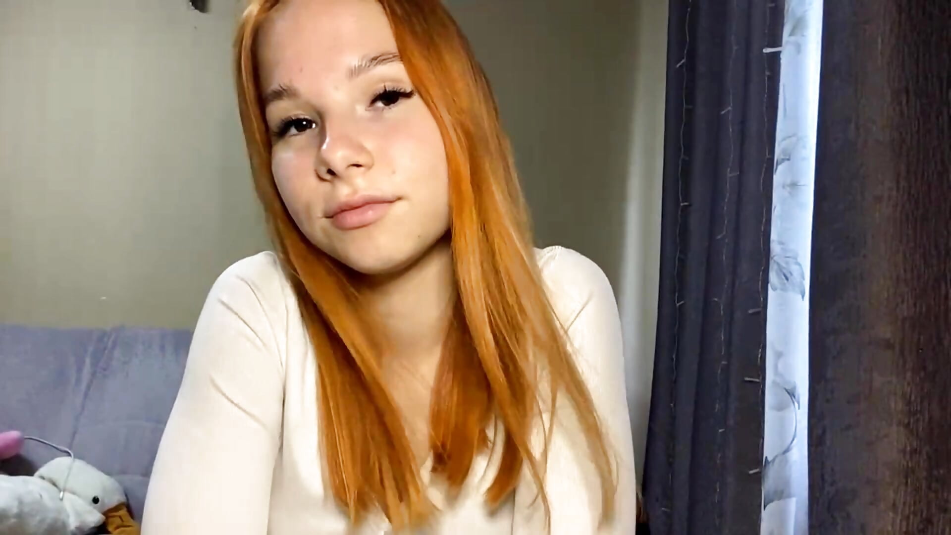 Look at you – video od webkamerové modelky Dreamchase