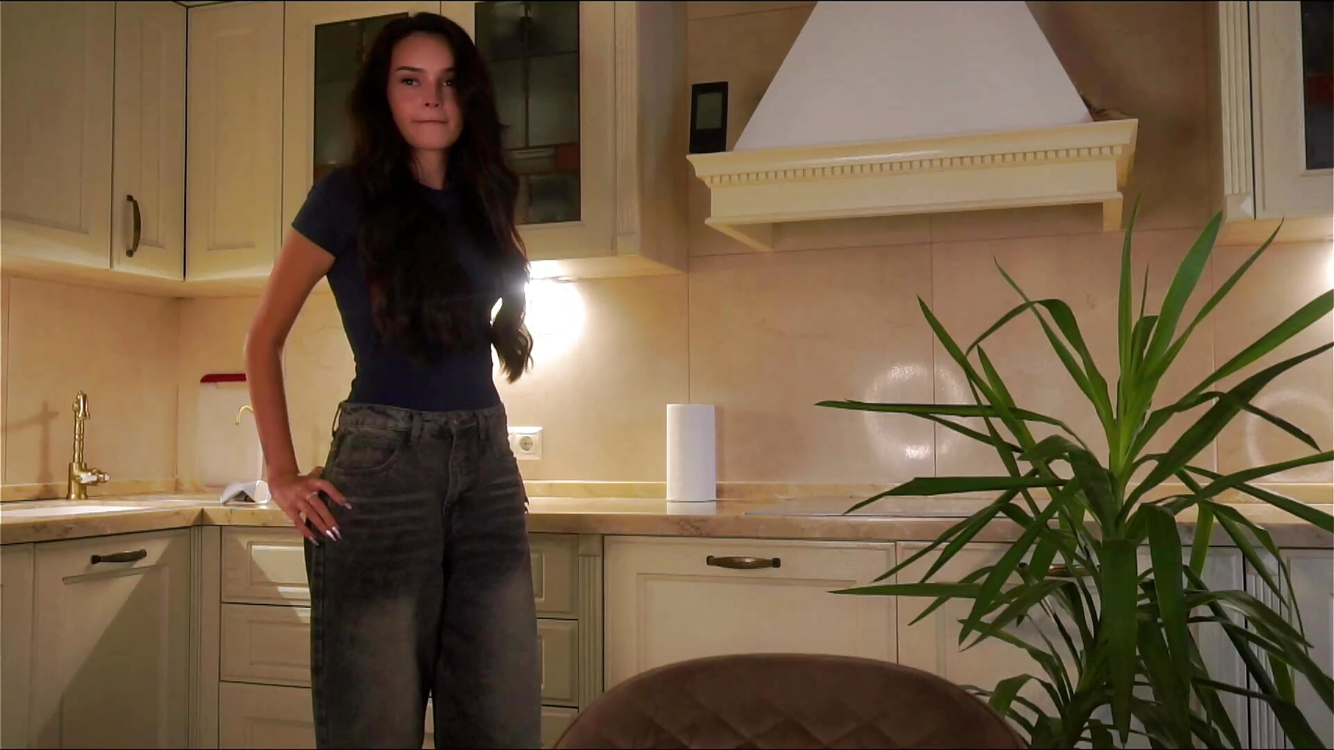 Talks - video by ShariceLangenbach cam model