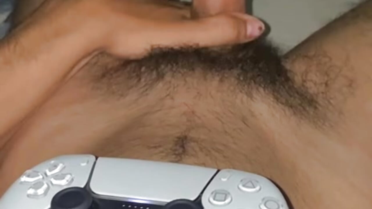 Do you want to play video games with me? - video by KHAMRAHlattafa