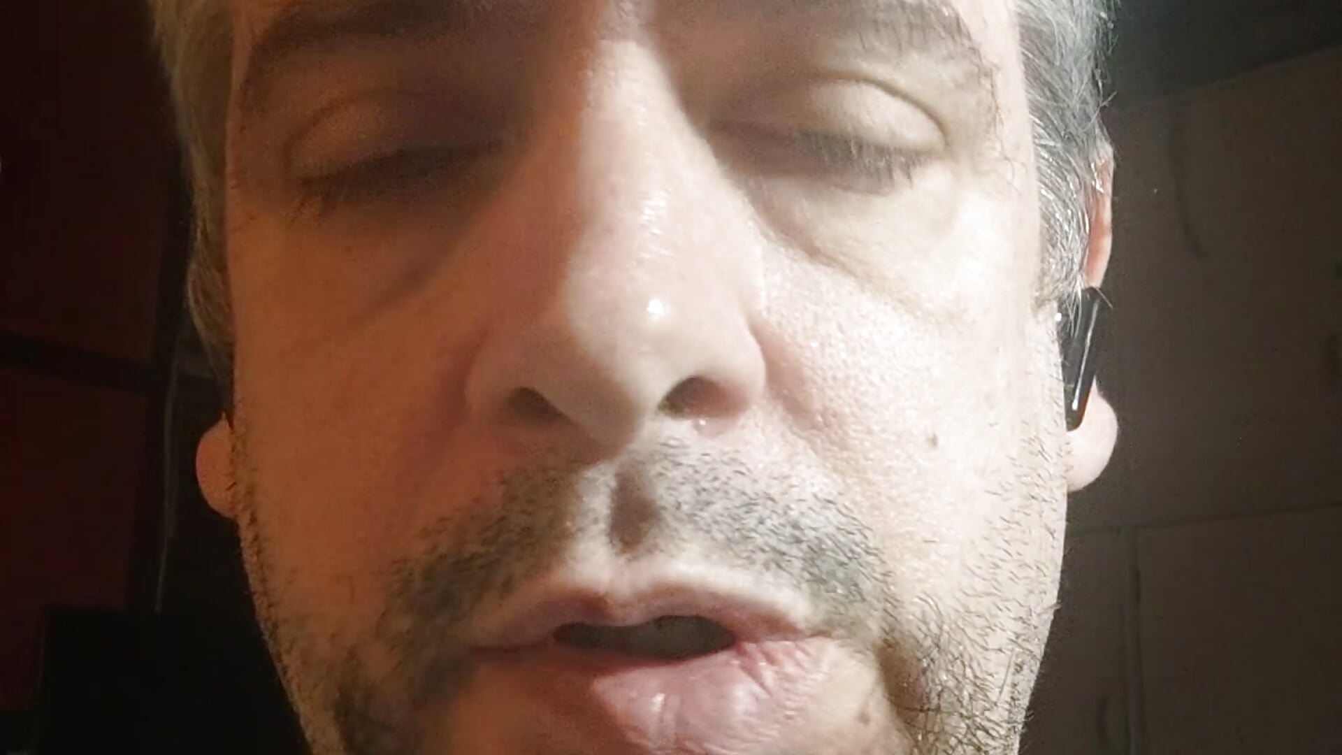 MrBig_2025 - video di tendenza della modella di cam 2600