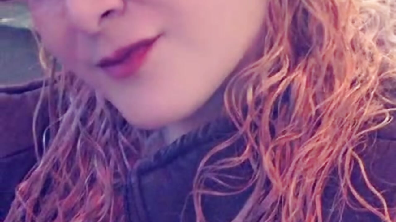 WhatsApp Video 2026-08-24 at 6,06,11 PM - video av Salomee_Miller cam-modell