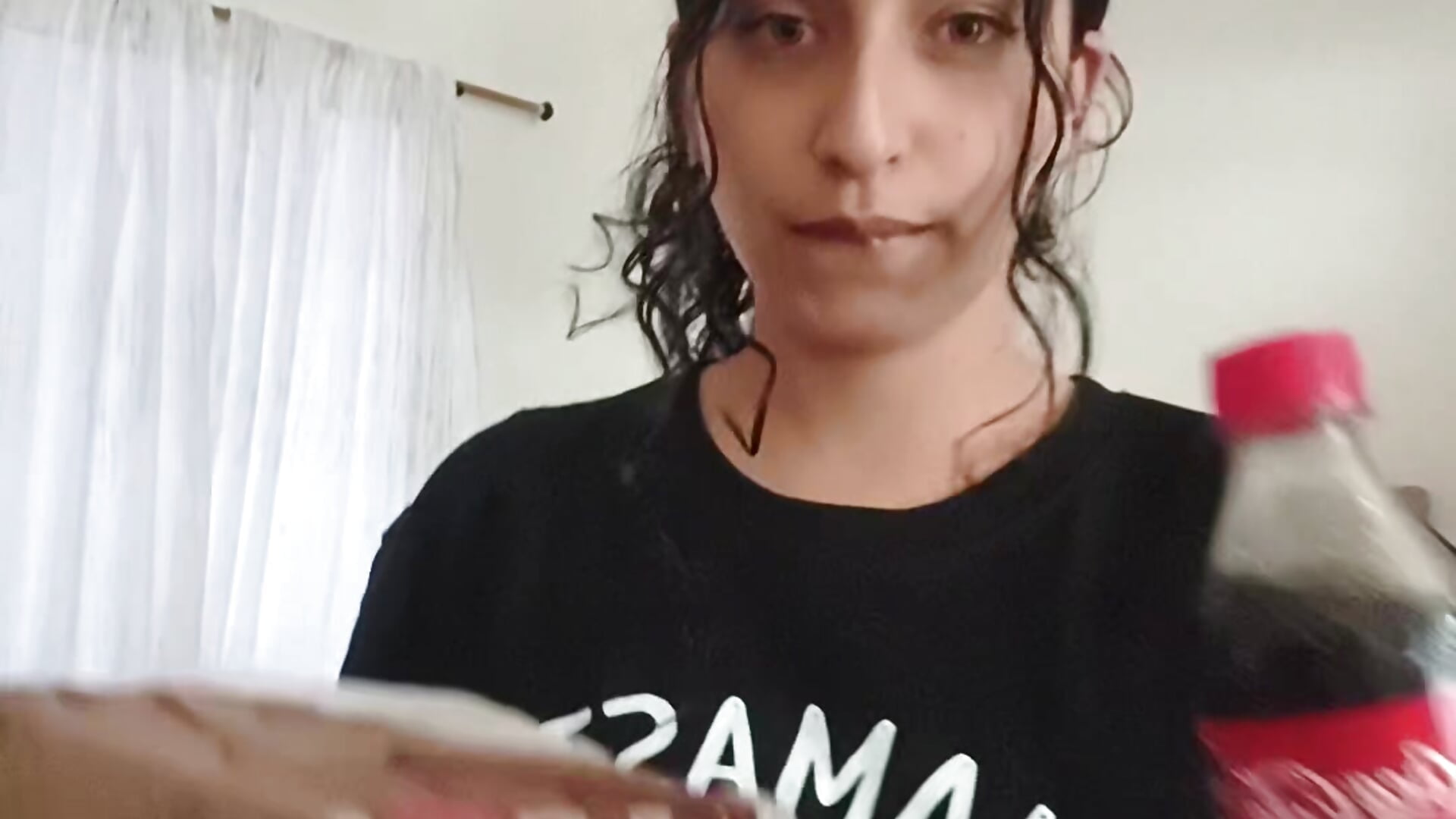 Comidita 🤤 - ZoeZephyr2 adlı kamera modelinin videosu