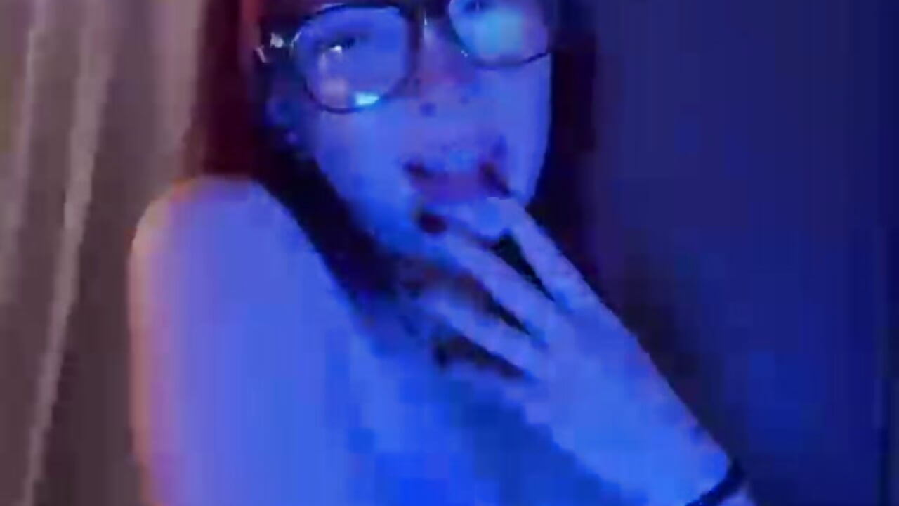 ME ❤️ - vídeo de Katt_Moonn modelo de câmara