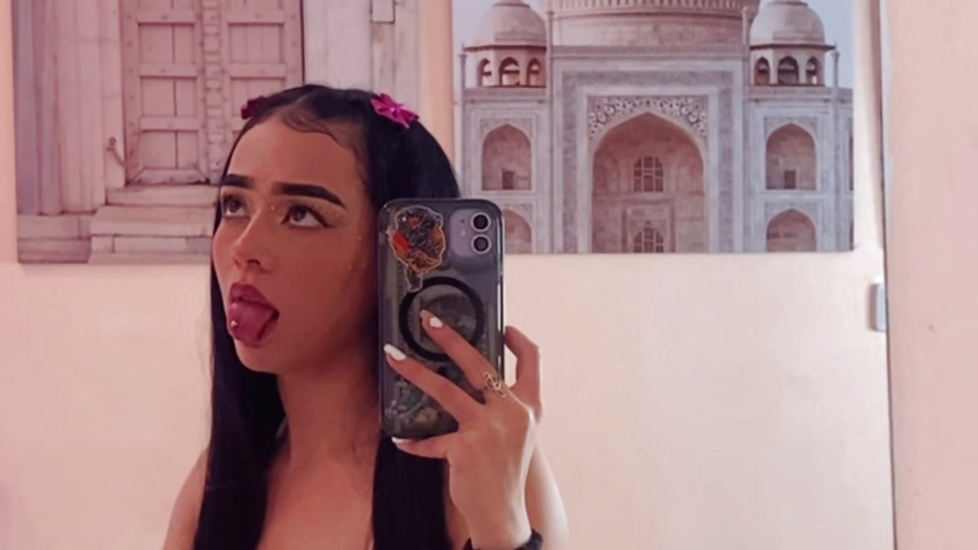 You petite 🧸🎀 – video od webkamerové modelky EvaSander