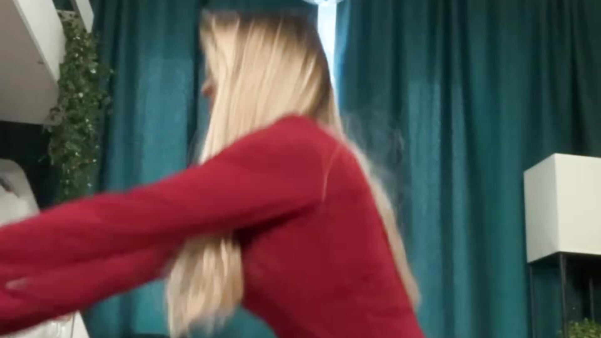doing squats to pump ass