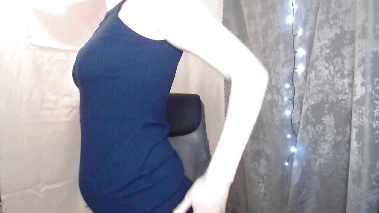 Hello :) - video by Secret_Dessert