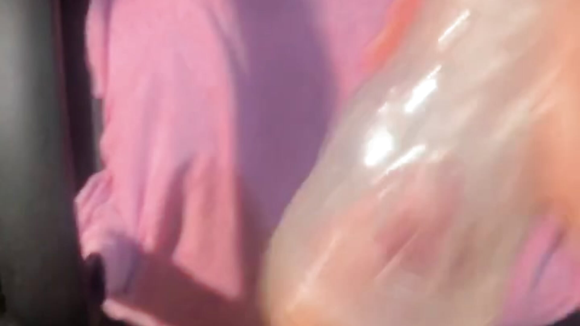 Squirting outside a fleshlight – video modela na kameri GreenIxora