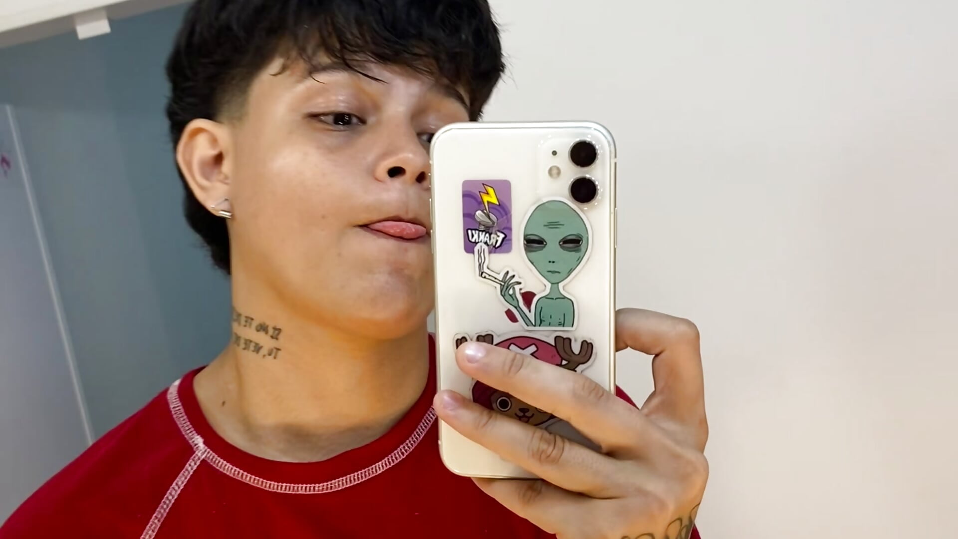 Me – video od webkamerové modelky Sayd_tomboy