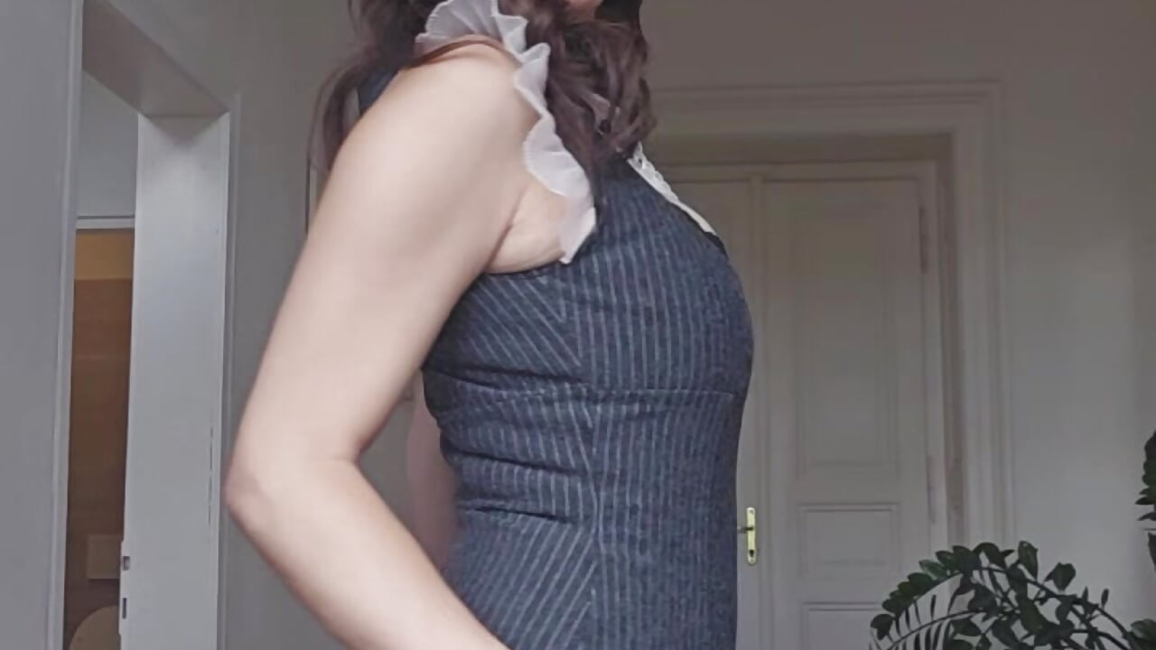 Lola the secretary - video by Lola_De-Valmont