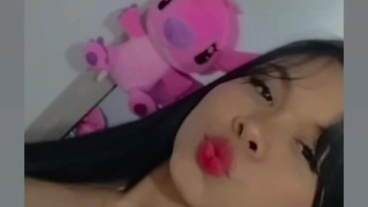 ♥– melany_vessa kameramodell videója