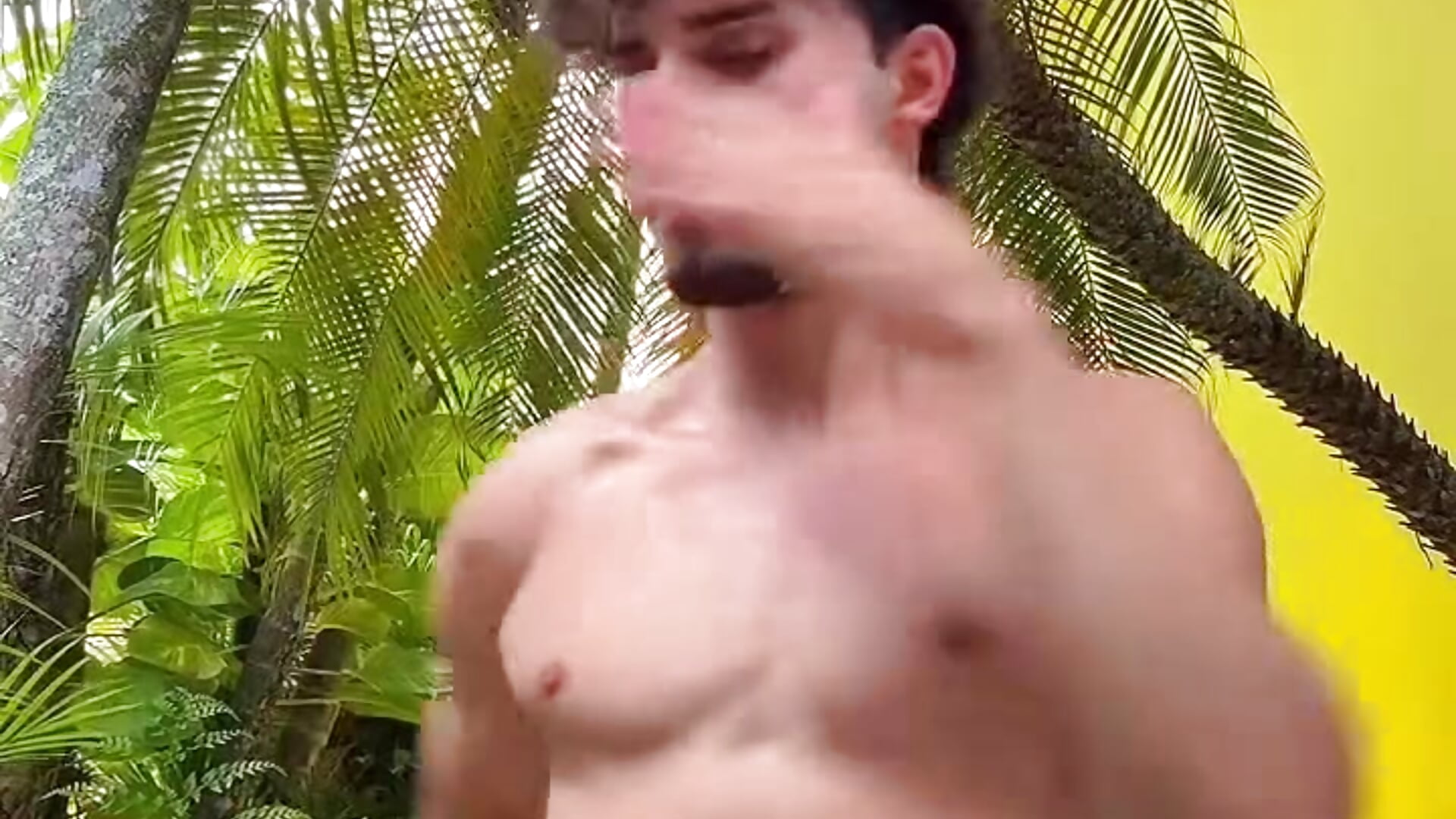 Em cima do...😈 - video by faellDias