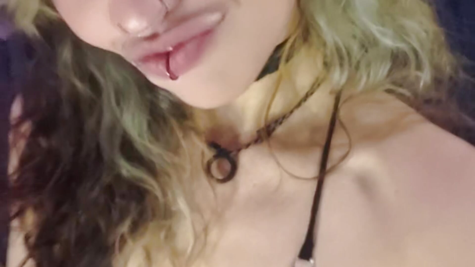hello i am elizabetn - video by Elizabeth420_