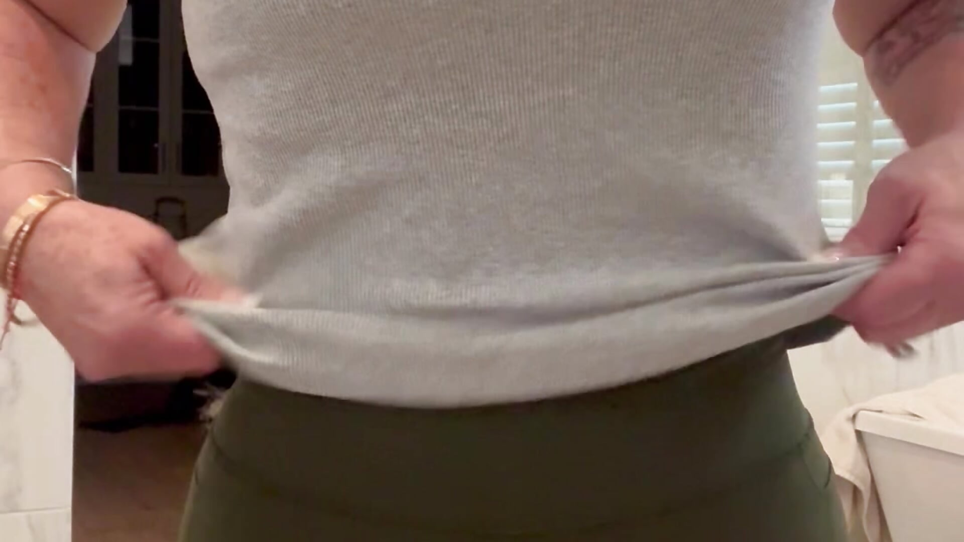 just a peak.... - video by sexysapio