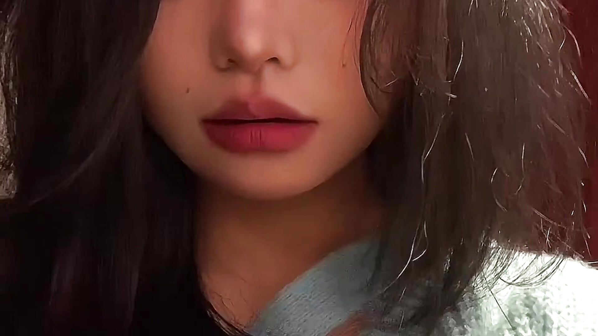 我是娜娜 - video by Super-Na