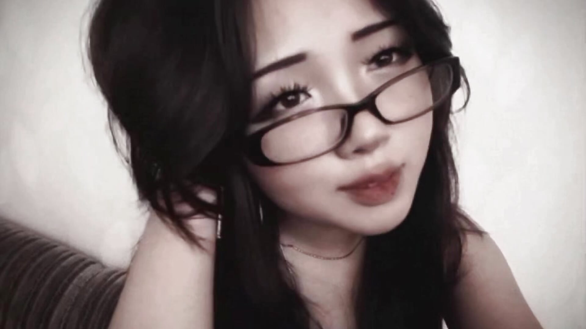 Its me ^^ - video oleh AliyaGibbons kamera model