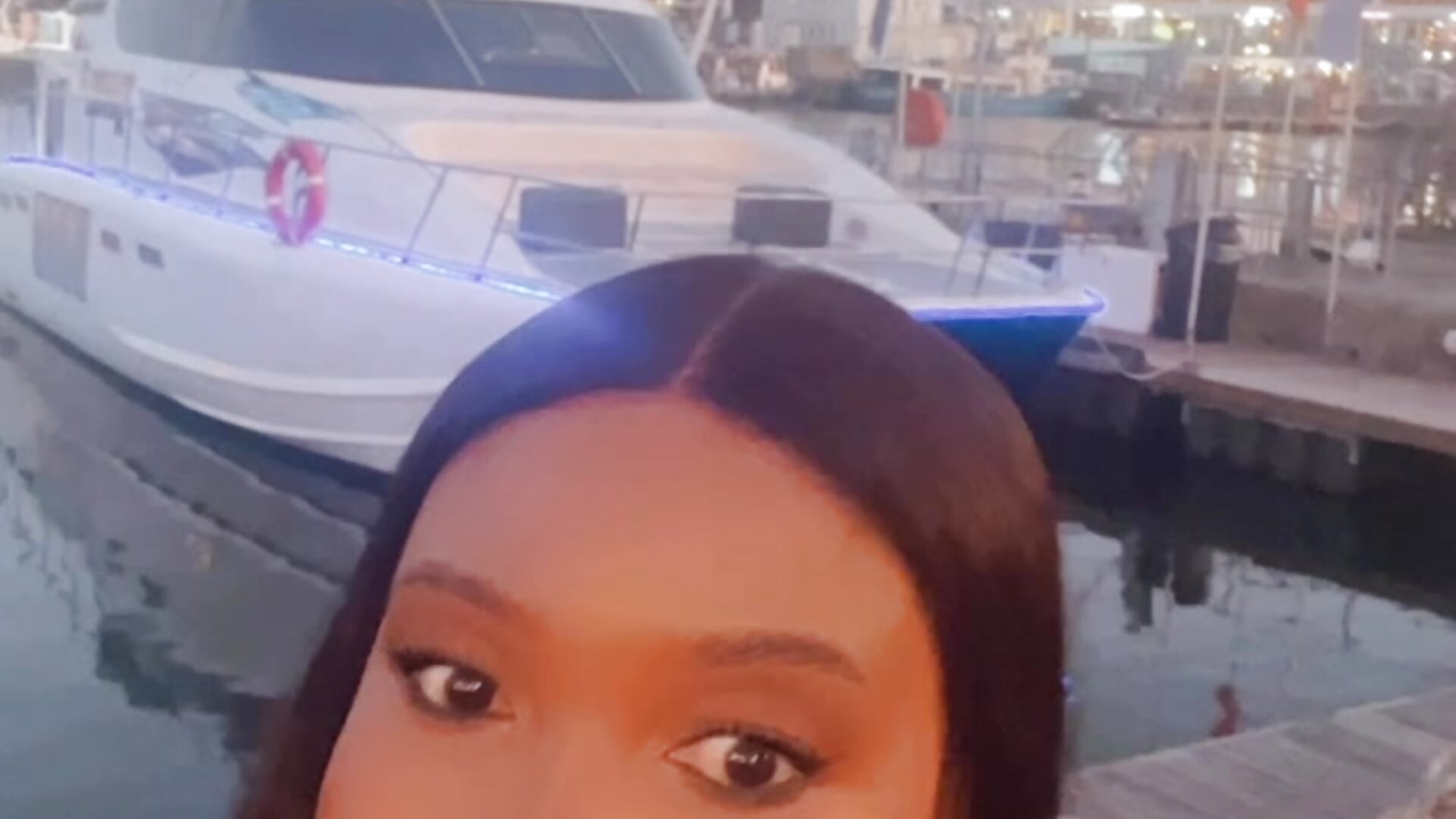 Luxury always🔥  😍🍾❤️ - video by ThickLeyonceeXXX cam model