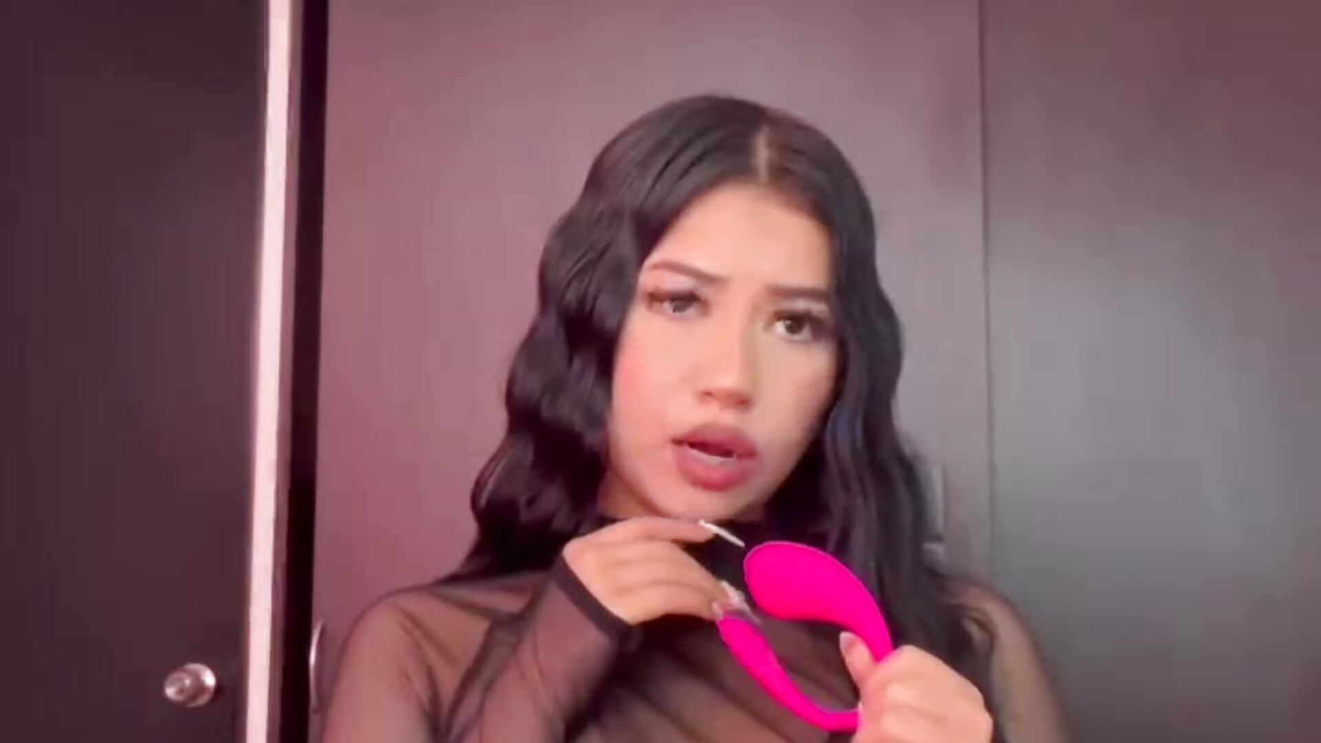 sensuality - vídeo de AuriMidas modelo de câmara