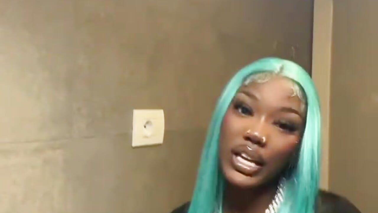 baddie - Video von JFrendly Cam-Model