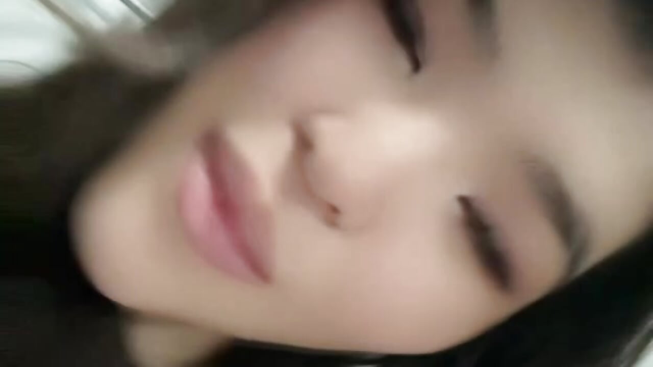 only me - 視頻由 sannym1 主播提供
