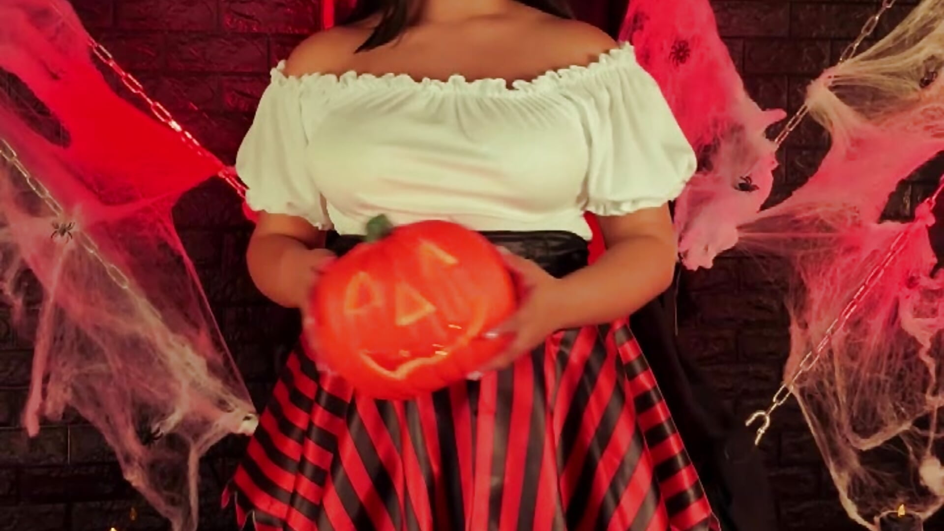 HAPPY HALLOWEEN🎃🔥🔥 - victoria_hairy adlı kamera modelinin videosu