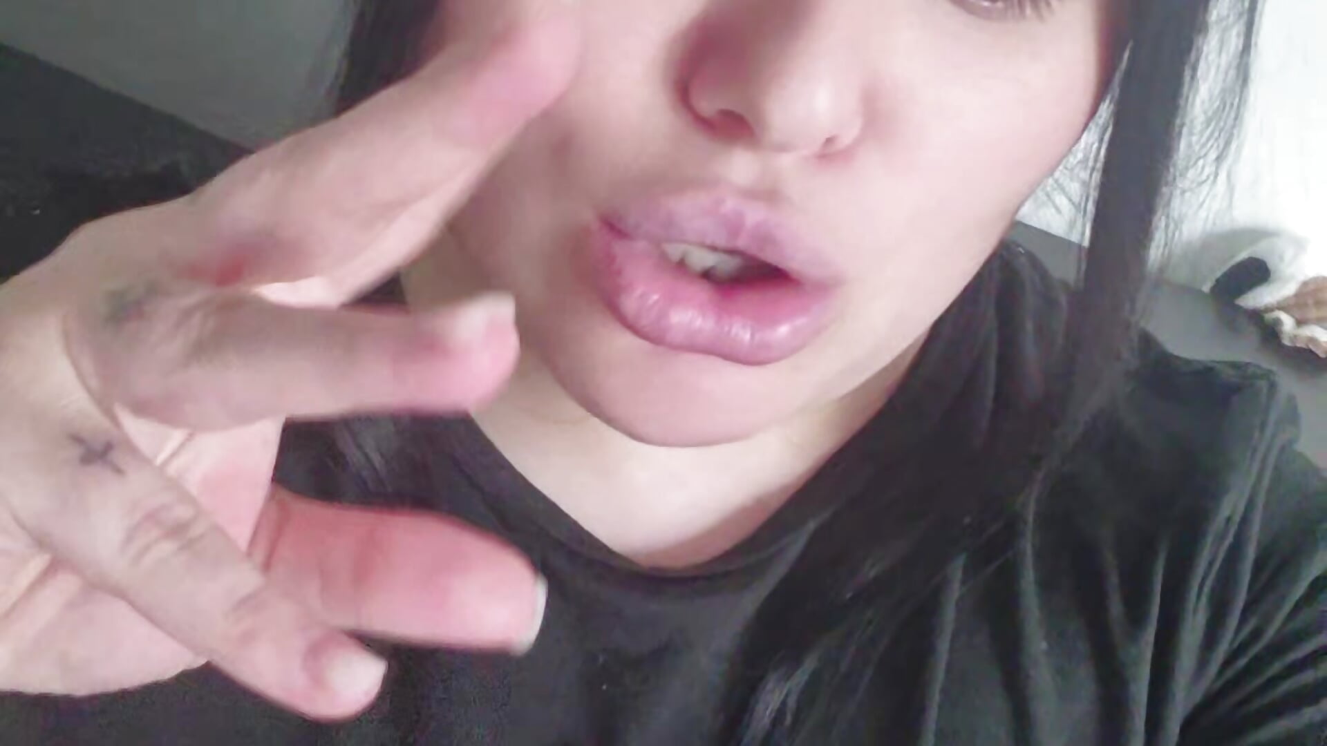 Followtiktok - vidéo du modèle de showcams 6Alicee69