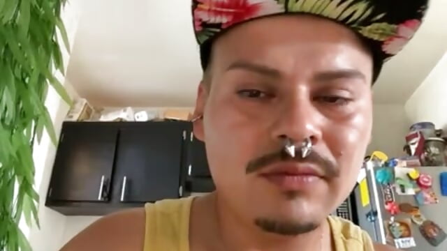 Septum, conch - video oleh model kamera vantroon