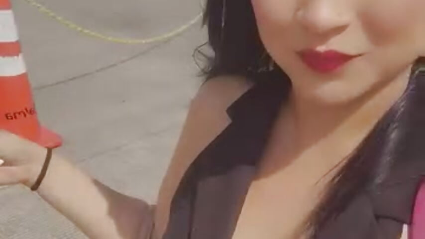 74402 - video by MatildeHot69 cam model
