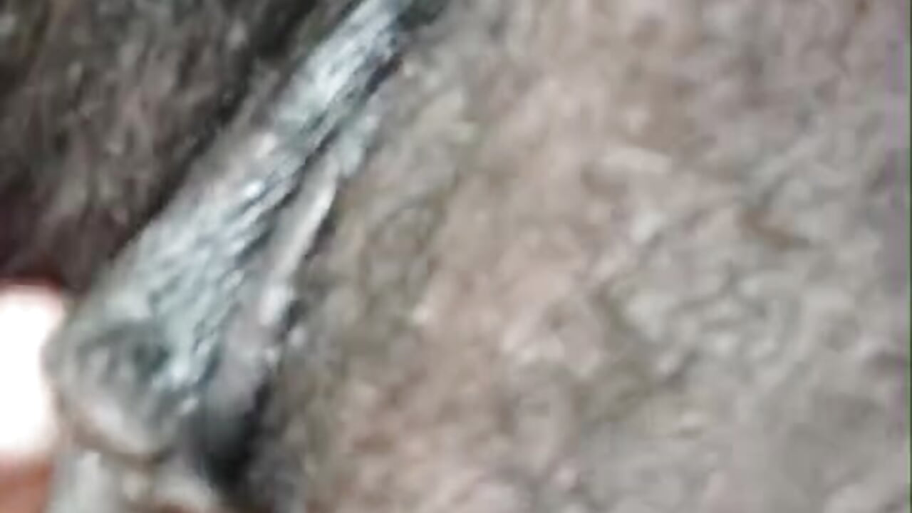 So tight and pink inside 💦👅🍑
