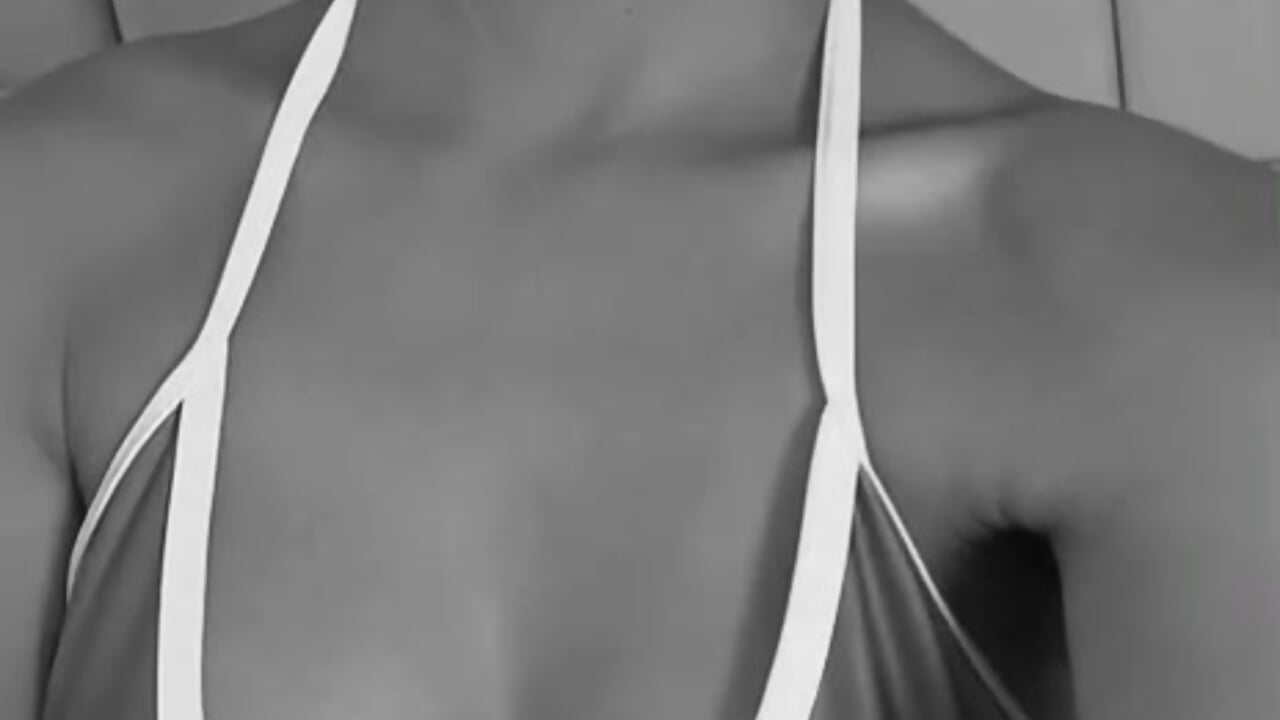 Know me. 👋💋😎 - video by angel_noir26 cam model