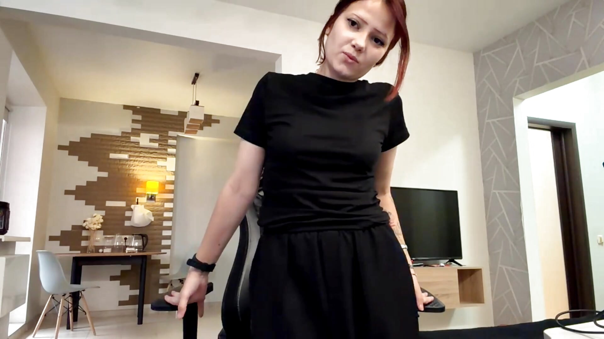 <3 - video Nikaliva kameramallilta